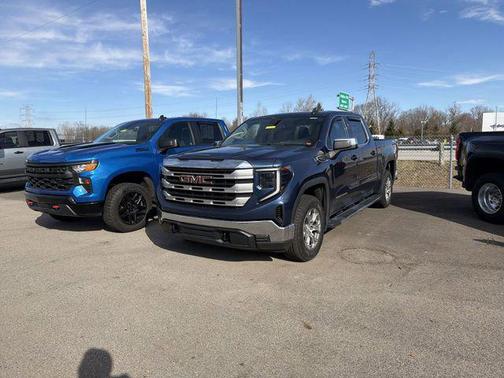 2023 GMC Sierra 1500 SLE