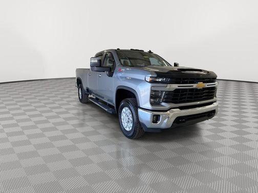 2025 Chevrolet Silverado 3500 LT