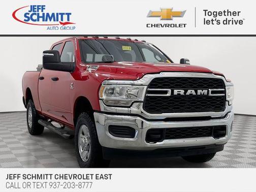 2024 RAM 2500 Tradesman Crew Cab 4x4 6'4' Box