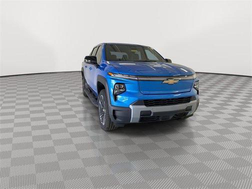 2025 Chevrolet Silverado EV LT