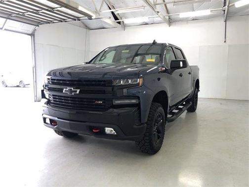 Photo 4 of 32 of 2021 Chevrolet Silverado 1500 LT Trail Boss