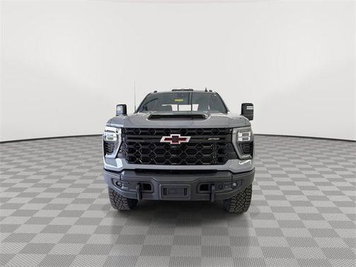 2024 Chevrolet Silverado 2500 4WD Crew Cab Standard Bed ZR2