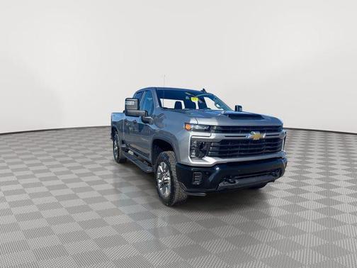 Sterling Gray Metallic 2025 Chevrolet Silverado 2500 Custom