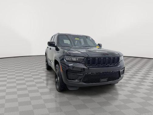 2024 Jeep Grand Cherokee Altitude
