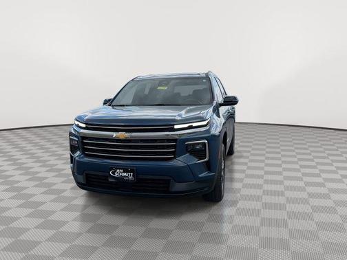 Lakeshore Blue Metallic 2026 Chevrolet Traverse LT