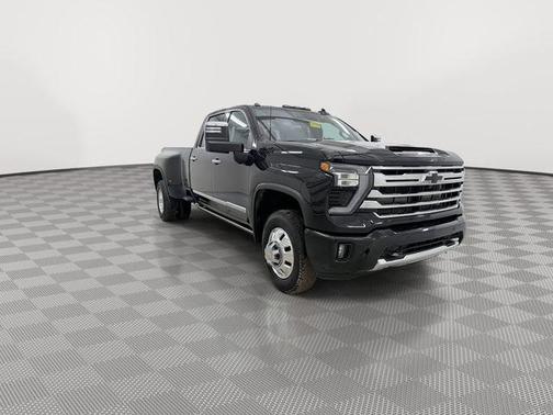2024 Chevrolet Silverado 3500 High Country