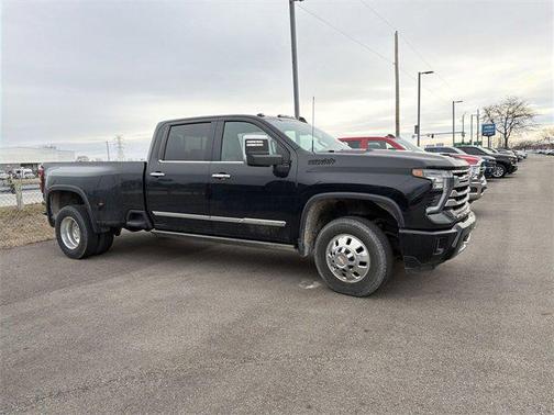 2024 Chevrolet Silverado 3500 High Country