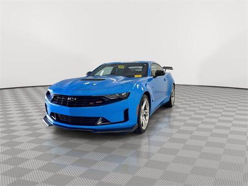 2022 Chevrolet Camaro RWD Coupe LT1