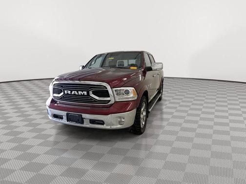 2017 RAM 1500 Limited Crew Cab 4x4 6'4' Box