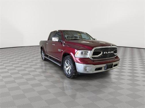 2017 RAM 1500 Limited Crew Cab 4x4 6'4' Box
