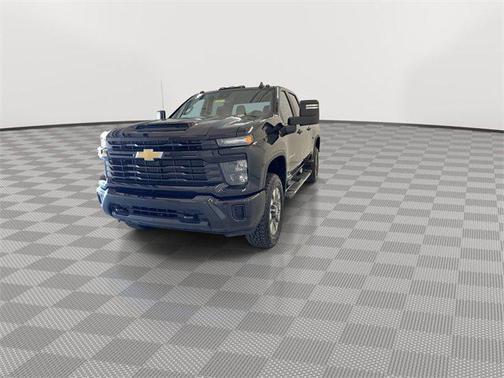 2025 Chevrolet Silverado 2500 Custom