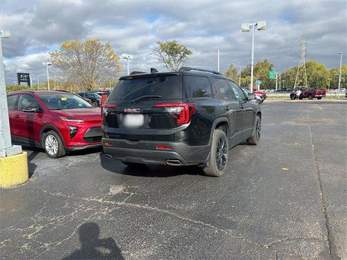 2023 GMC Acadia FWD SLT