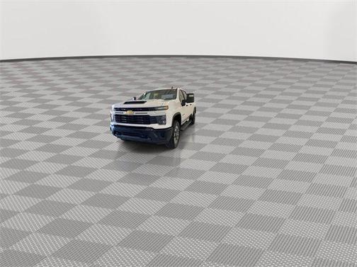 2025 Chevrolet Silverado 2500 Custom