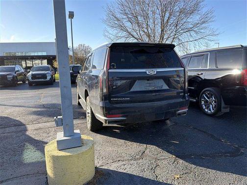2021 Cadillac Escalade Premium Luxury