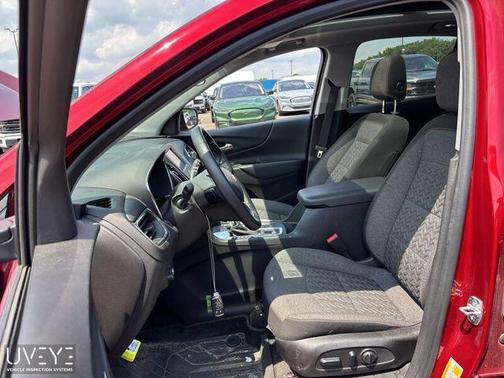 Radiant Red Tintcoat 2024 Chevrolet Equinox 1LT