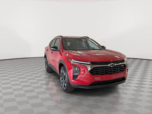 Apex Red 2026 Chevrolet Trax FWD 2RS