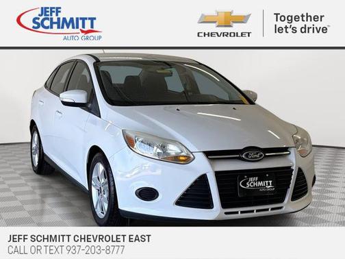Oxford White 2014 Ford Focus SE