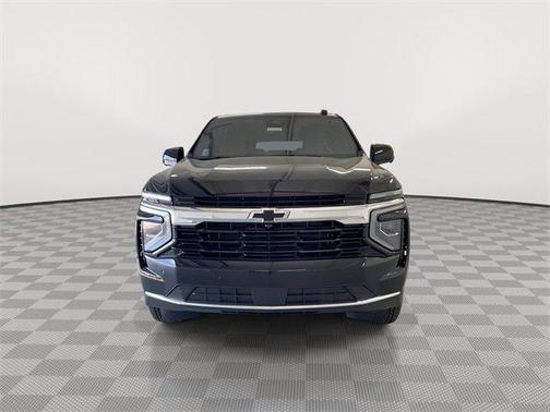 2025 Chevrolet Suburban LS