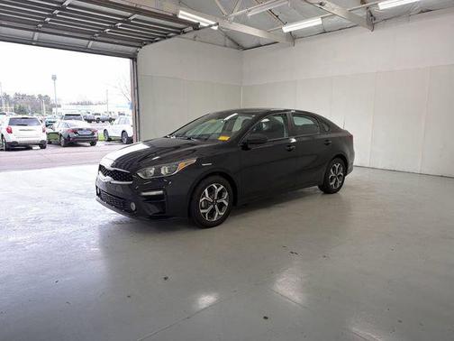 Aurora Black 2021 Kia Forte LXS
