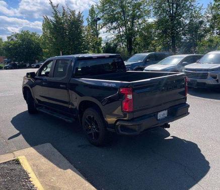 Black 2022 Chevrolet Silverado 1500 Custom