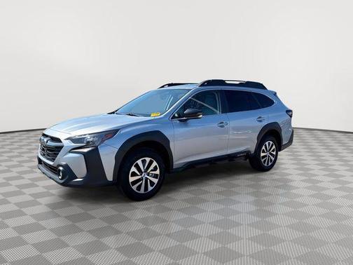 Ice Silver Metallic 2025 Subaru Outback Premium