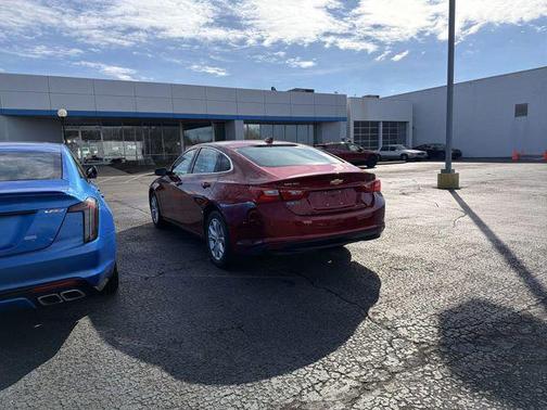2023 Chevrolet Malibu FWD 1LT