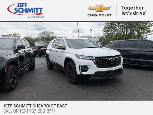 Summit White 2023 Chevrolet Traverse Premier
