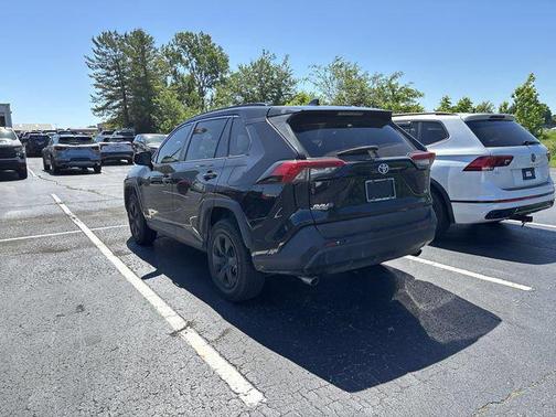 Midnight Black Metallic 2019 Toyota RAV4 LE