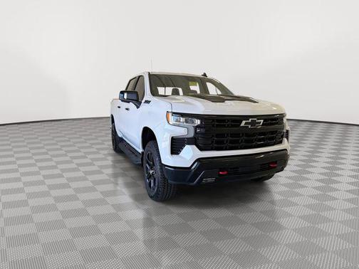 Summit White 2025 Chevrolet Silverado 1500 LT Trail Boss