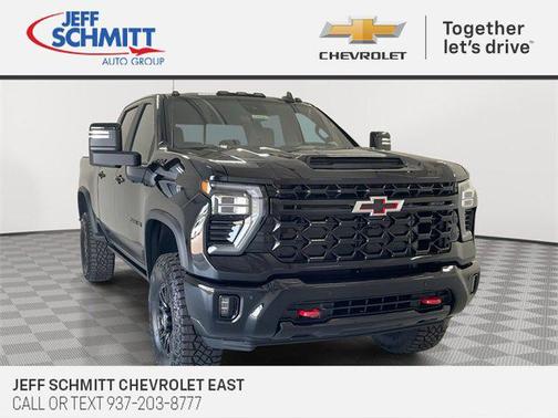 2025 Chevrolet Silverado 2500 4WD Crew Cab Standard Bed ZR2