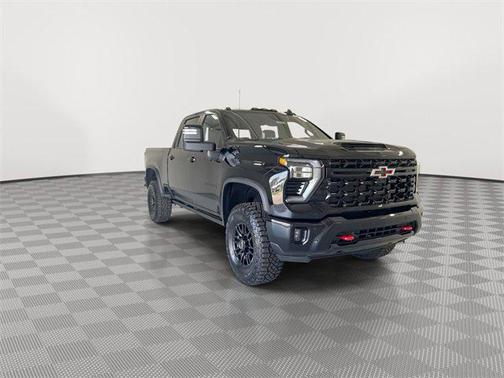 2025 Chevrolet Silverado 2500 4WD Crew Cab Standard Bed ZR2