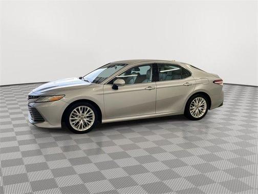 2020 Toyota Camry XLE