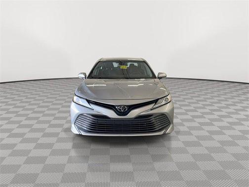 2020 Toyota Camry XLE