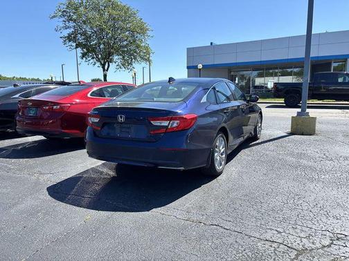Obsidian Blue Pearl 2018 Honda Accord LX