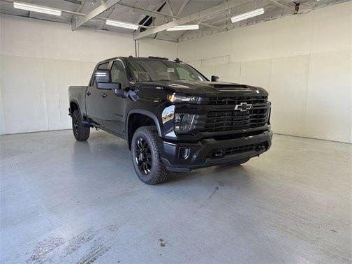 2026 Chevrolet Silverado 2500 Custom