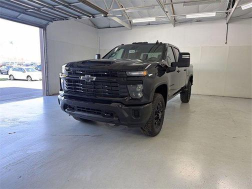 2026 Chevrolet Silverado 2500 Custom