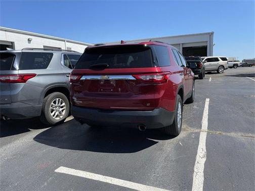 2020 Chevrolet Traverse LT Cloth