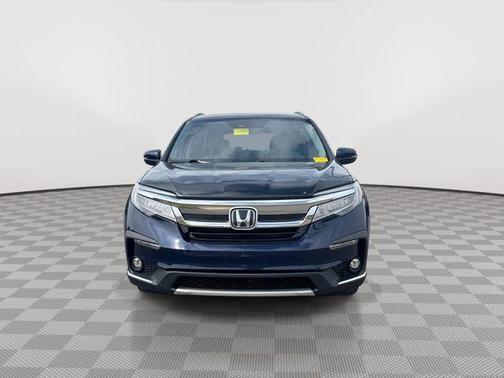 Blue 2022 Honda Pilot Touring 8-Passenger