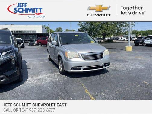 2012 Chrysler Town & Country Touring