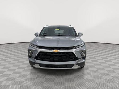 Sterling Gray Metallic 2024 Chevrolet Blazer 2LT