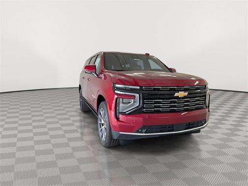 2025 Chevrolet Suburban 4WD High Country