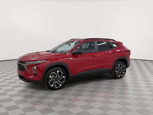 Apex Red 2026 Chevrolet Trax FWD 2RS