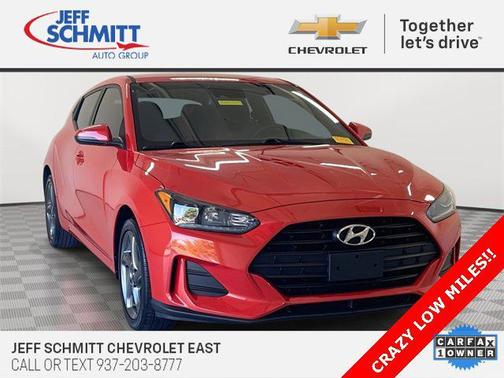 2020 Hyundai Veloster 2
