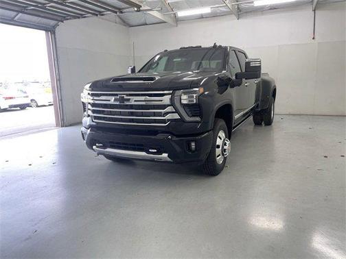 2026 Chevrolet Silverado 3500 High Country