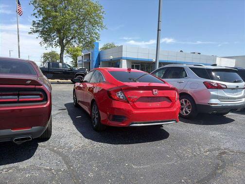 Molten Lava Pearl 2019 Honda Civic EX