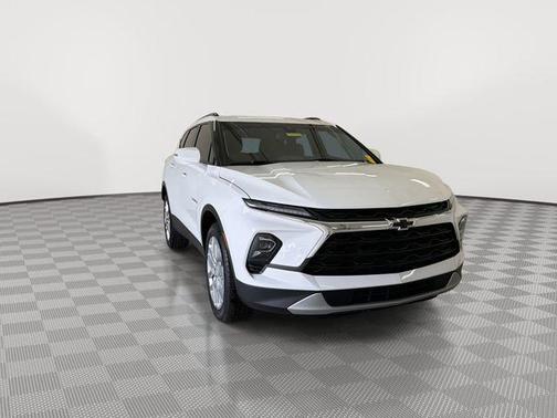 Summit White 2024 Chevrolet Blazer 3LT