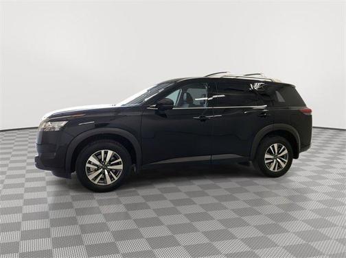 2024 Nissan Pathfinder SL 4WD
