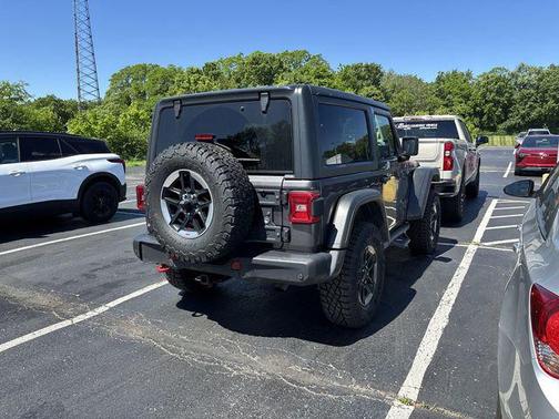 Granite Crystal Metallic Clearcoat 2019 Jeep Wrangler Rubicon