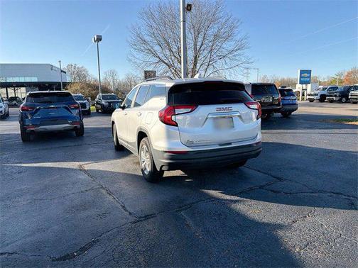 2022 GMC Terrain SLE