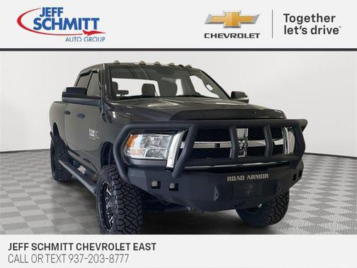 2017 RAM 2500 Tradesman Crew Cab 4x4 6'4' Box
